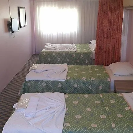 ゲストハウス Yayla Apart Çeşme